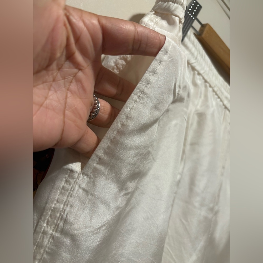 VTG Women's White Silk Joggers - Picture 4 of 9